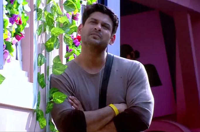 Siddharth Shukla hits another milestone; breaks the biggest record on